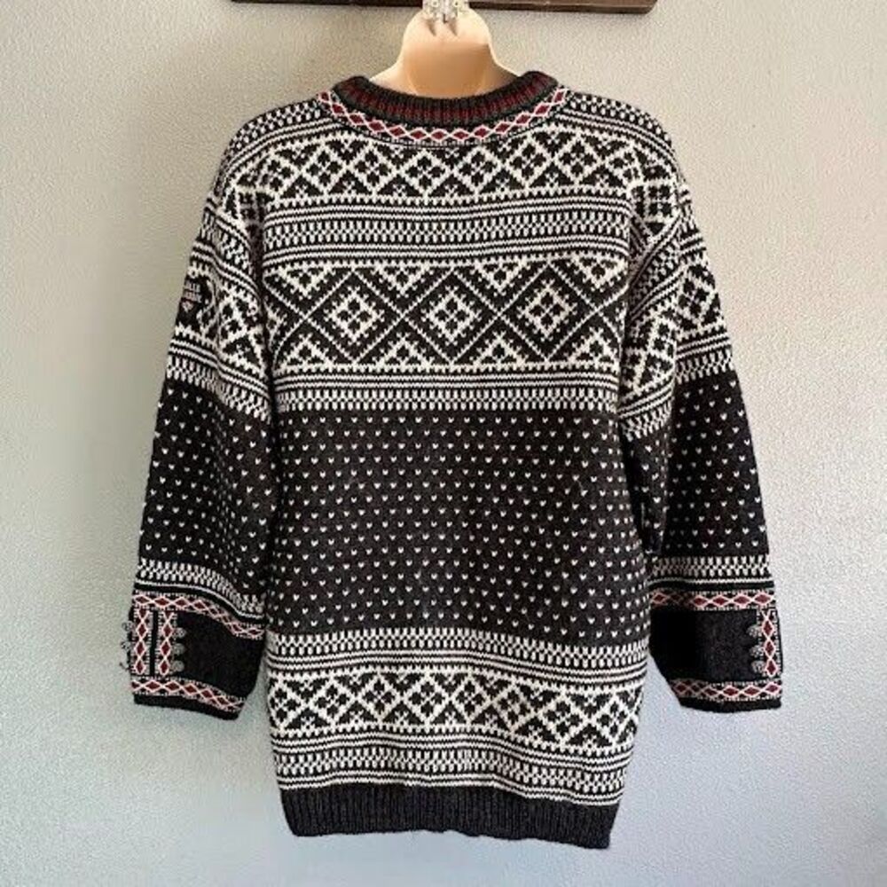 Dale of Norway Wool Nordic Sweater Sz Small Fair Isle Knit Pewter Clasp Cardigan - Picture 2 of 11